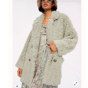 Free People Honeypie Oversized Ultra Soft Teddy Fuzzy Coat Women’s Size Medium